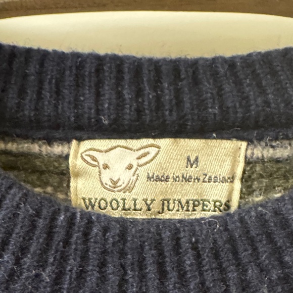 Vintage Woolly Jumpers Navy Blue Green Lamb Tree Patterned Wool Sweater Size M - Picture 8 of 10
